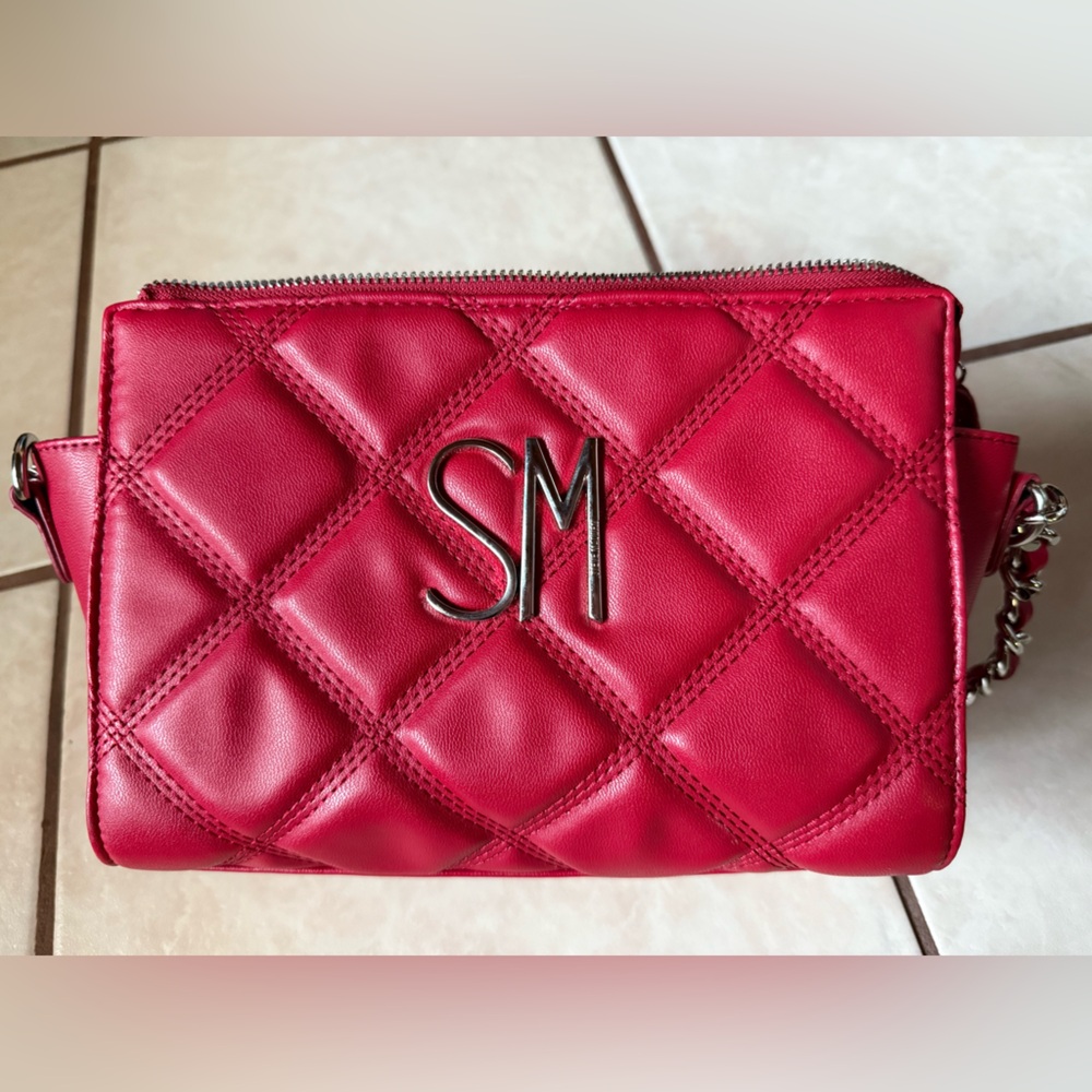 Stylish Red Quilted Women's Bag